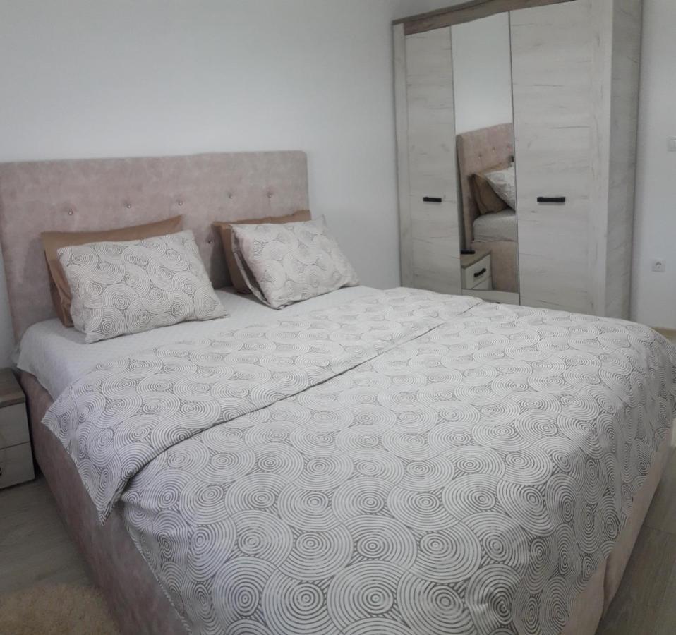 Renome Apartmani Banja Koviljaca Ngoại thất bức ảnh