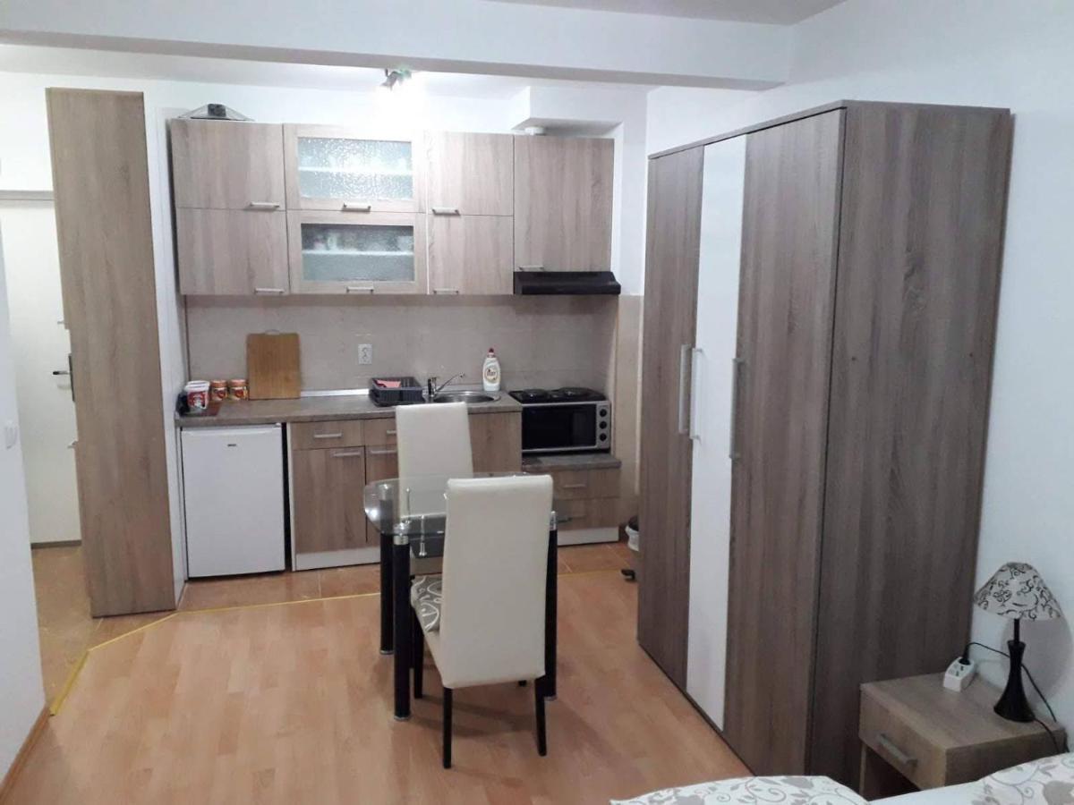 Renome Apartmani Banja Koviljaca Ngoại thất bức ảnh