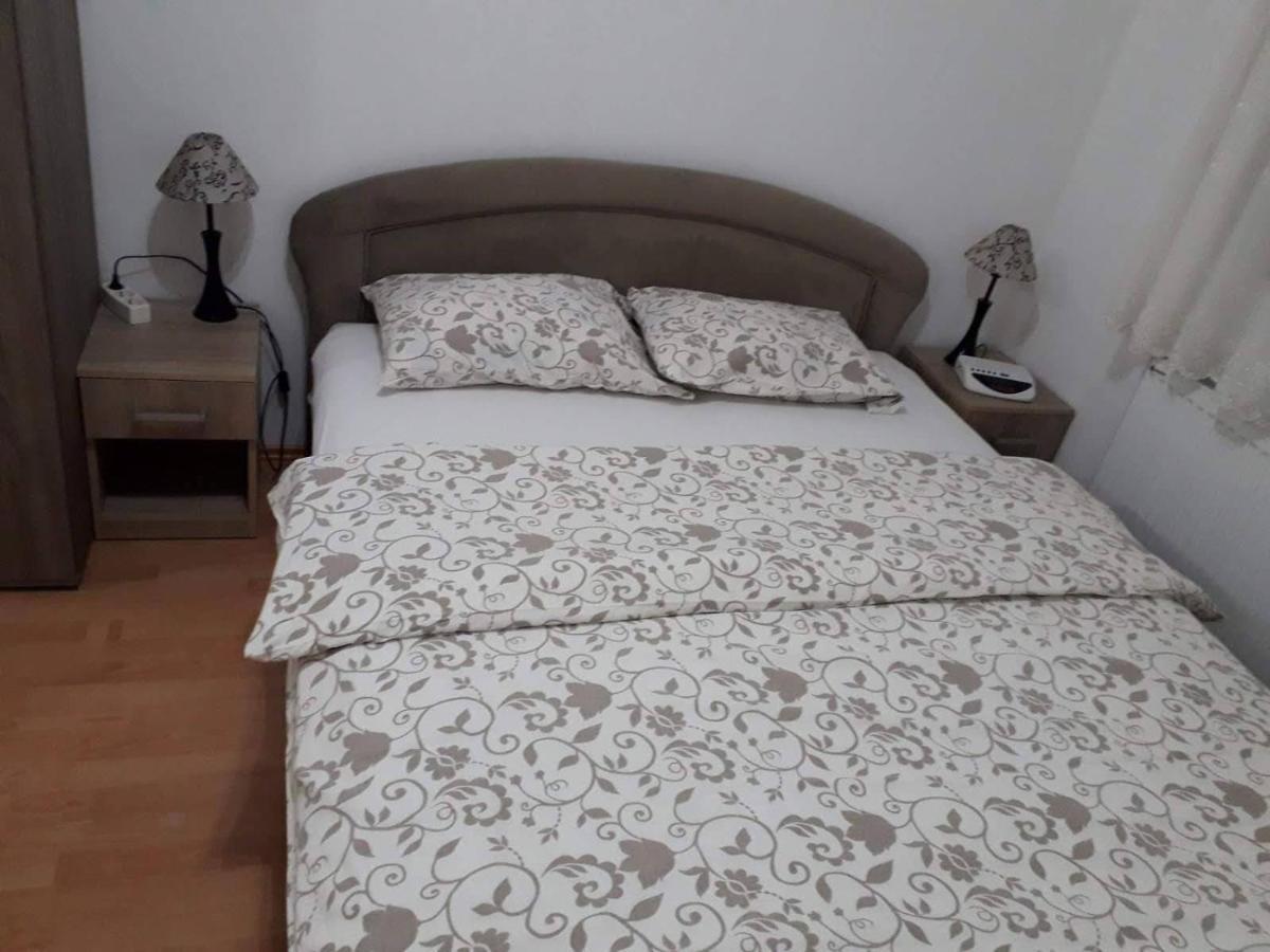 Renome Apartmani Banja Koviljaca Ngoại thất bức ảnh