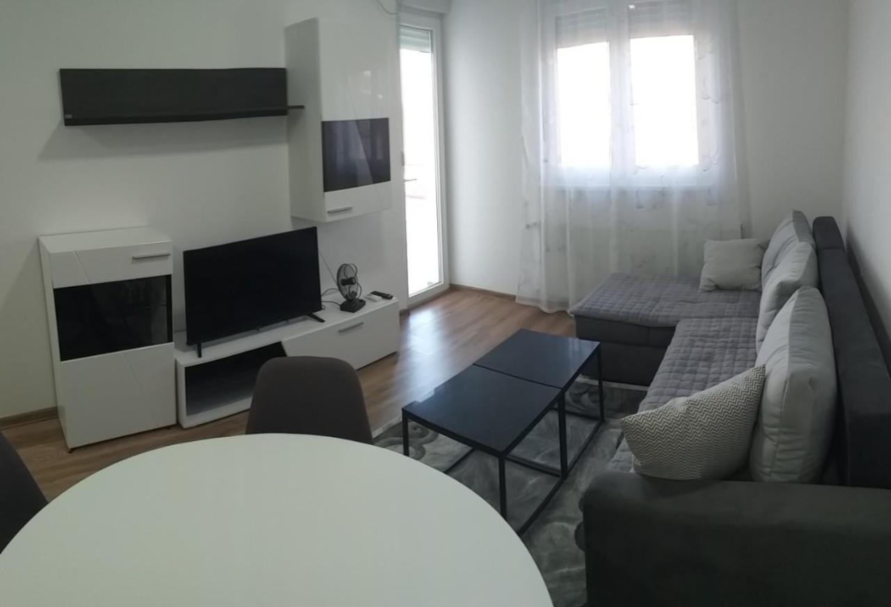 Renome Apartmani Banja Koviljaca Ngoại thất bức ảnh