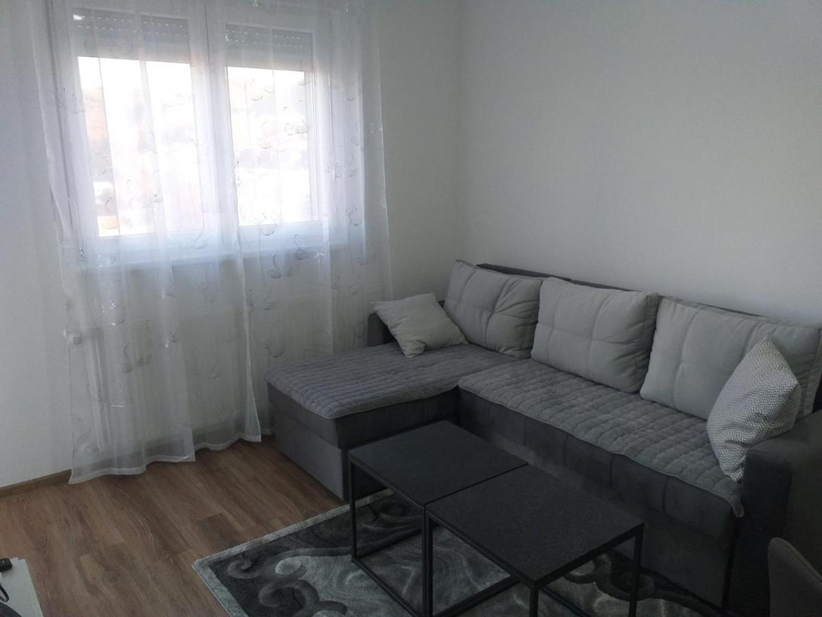 Renome Apartmani Banja Koviljaca Ngoại thất bức ảnh