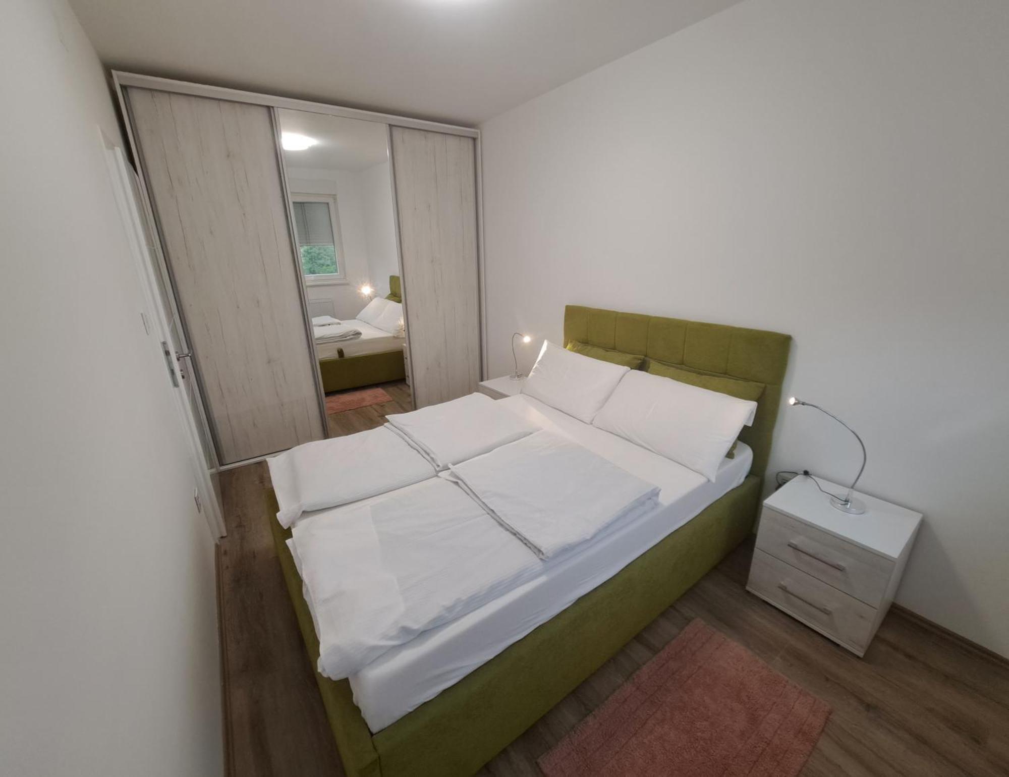 Renome Apartmani Banja Koviljaca Ngoại thất bức ảnh