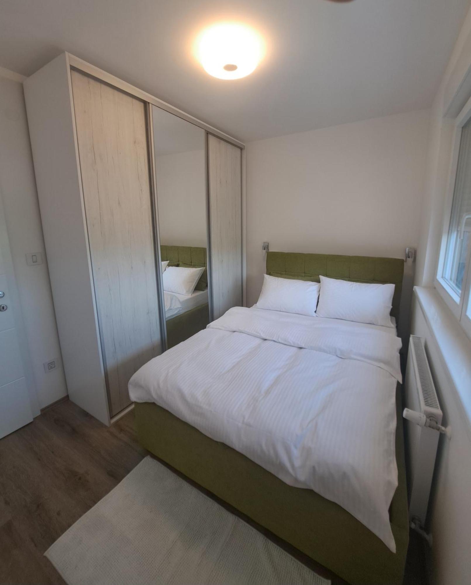 Renome Apartmani Banja Koviljaca Ngoại thất bức ảnh