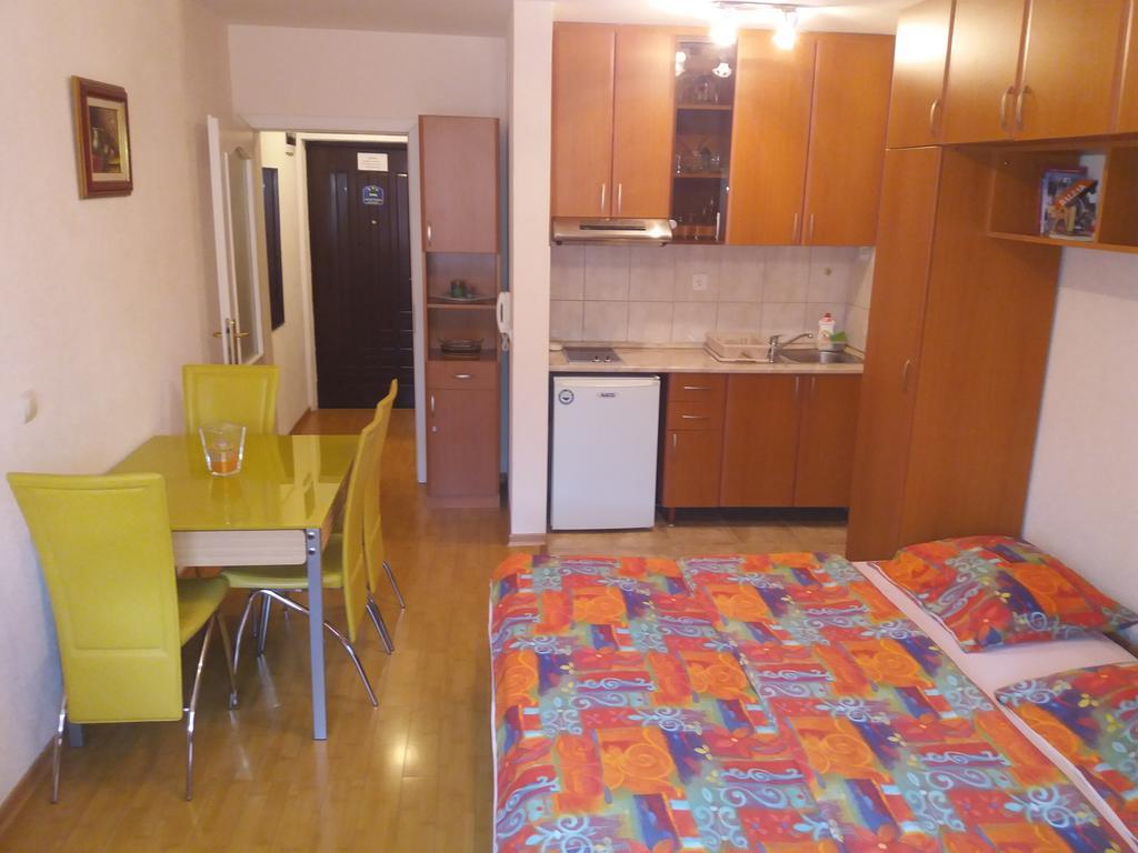Renome Apartmani Banja Koviljaca Ngoại thất bức ảnh