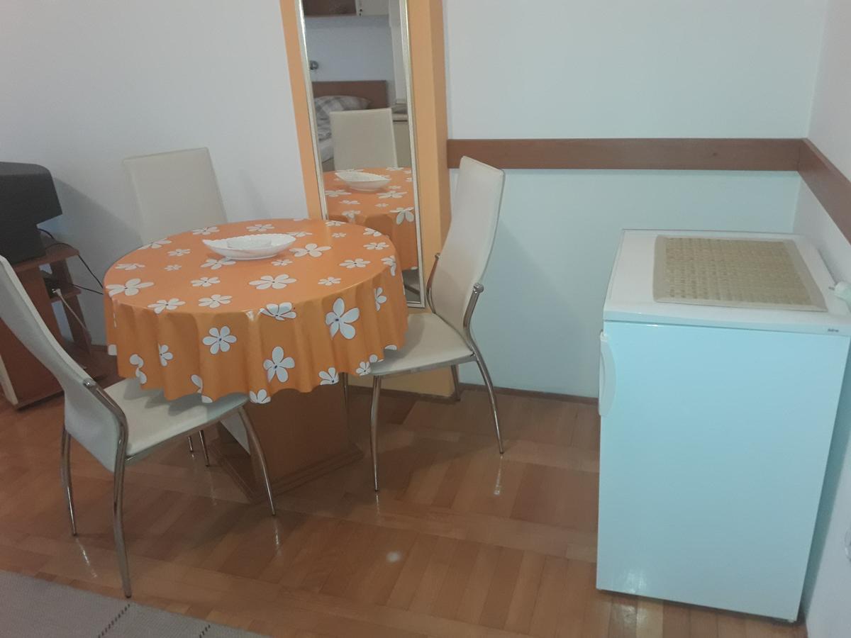 Renome Apartmani Banja Koviljaca Ngoại thất bức ảnh