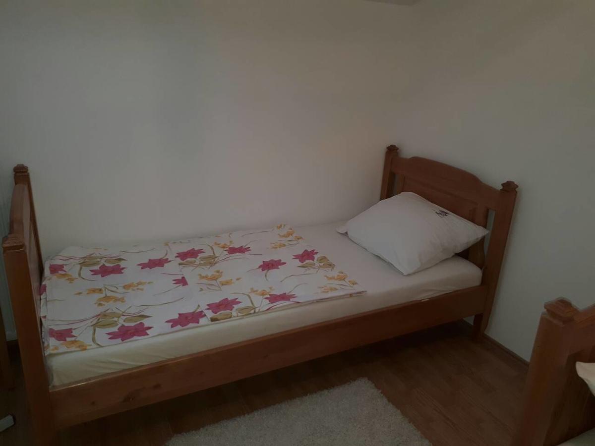 Renome Apartmani Banja Koviljaca Ngoại thất bức ảnh